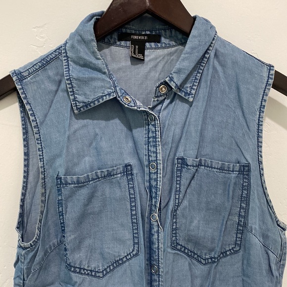 Forever 21 Chambray Vest - Picture 2 of 6